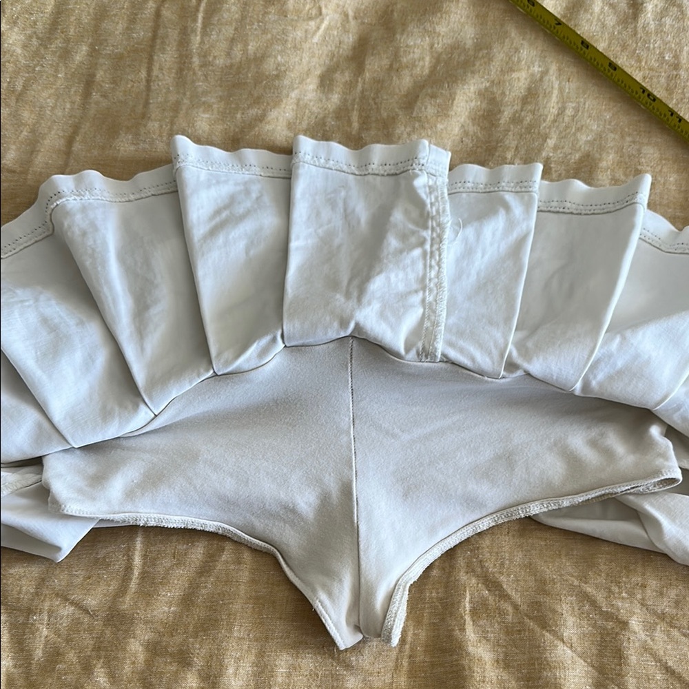 Miss Sixty Y2K Vintage White Pleated Skirt ~ - Picture 4 of 9